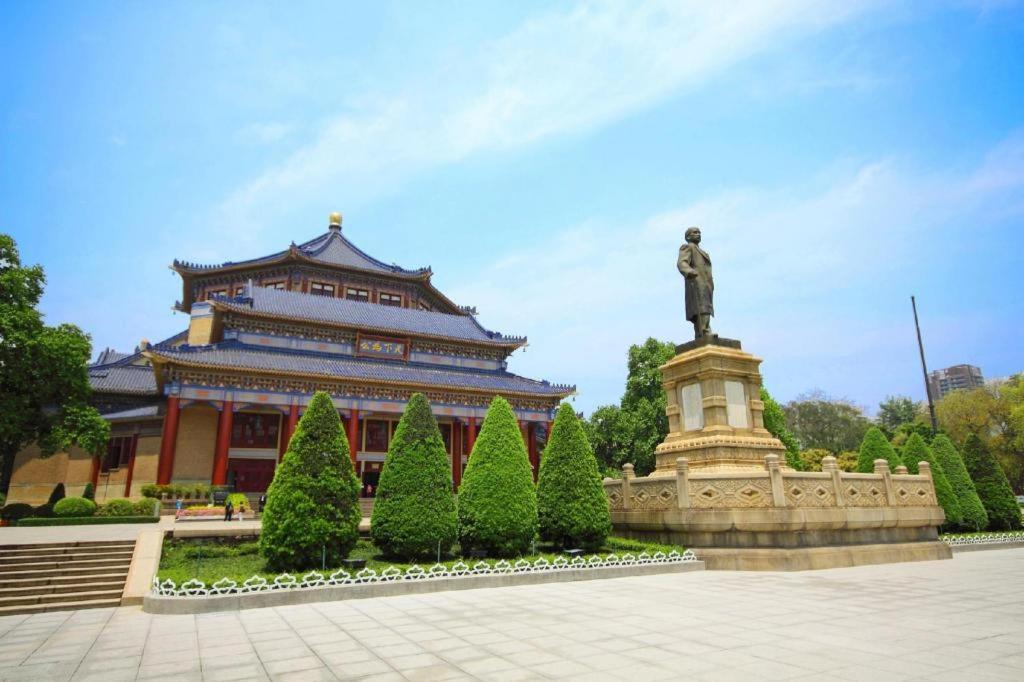 Insail Hotels Dongshankou Subway Station Гуанчжоу Экстерьер фото